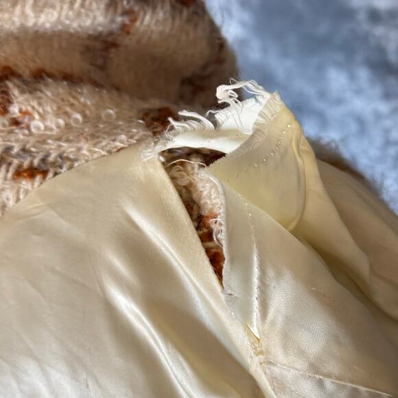 Vintage 1960s Robinson’s Department Cream Mohair Wool Belted Coat Plaid Mod - Picture 14 of 16
